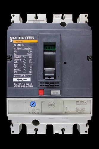 Merlin gerin 100 - merlin,