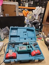 Makita 8391D 18V Cordless Combi Drill Batteries and Charger - Untested 