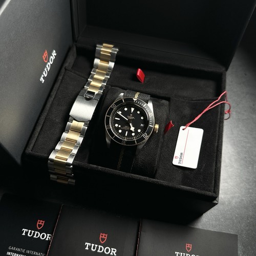 2021 tudor black bay 41mm - black,