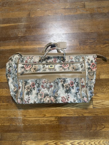 Vintage leisure floral - vintage,