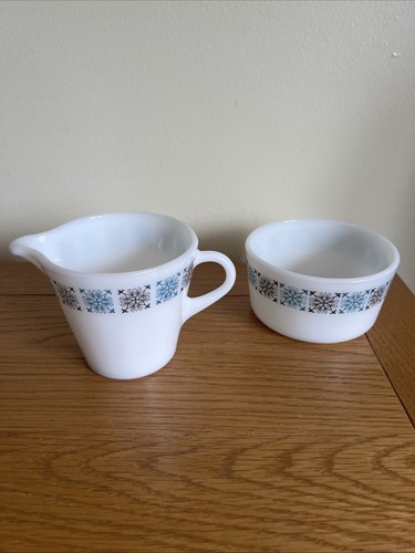 Vintage jaj pyrex chelsea - vintage,