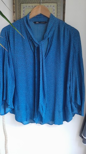 Zara blouse blue floaty - blue,