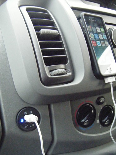 Vauxhall vivaro renault trafic - vivaro,