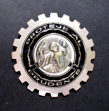 Vintage Spain St Christopher Proteje al Prudente Car Grille Badge