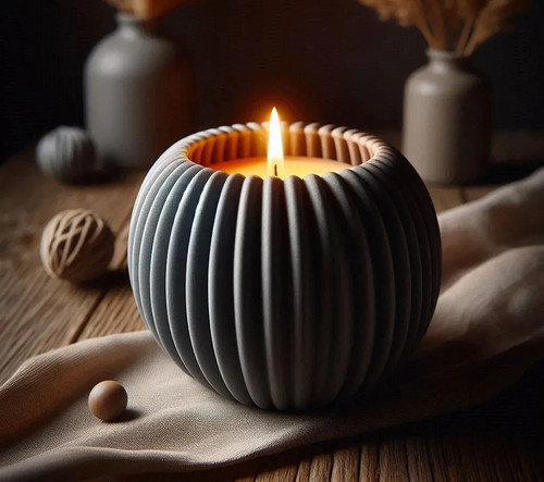 Modern round ribbed candle - round,
