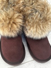 UGG Boots W7 UK5 Brown Furry