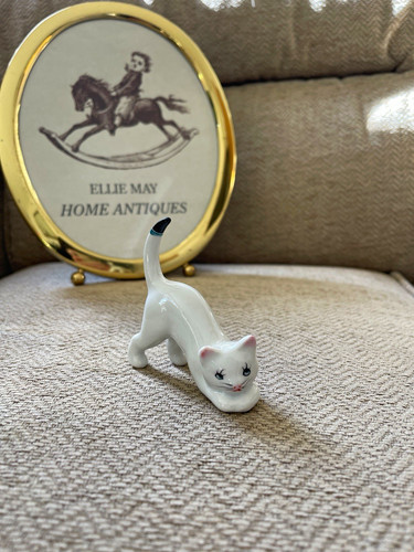 White ceramic vintage - ceramic, cat