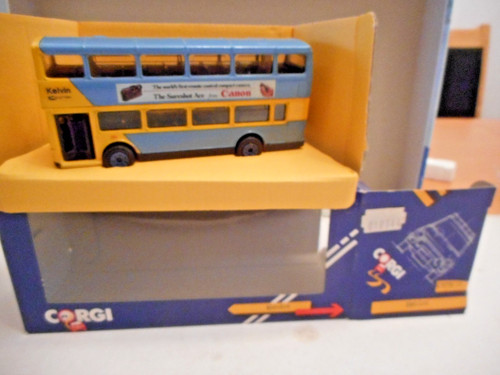 Corgi c675 metrobus - corgi, kelvin
