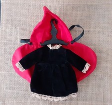 Vintage 1966 Sindys Sister