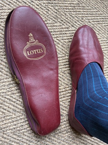 Lotus slippers size 5 - slippers,