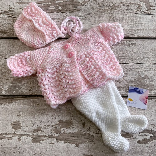 Baby knitting patterns - dk, 90