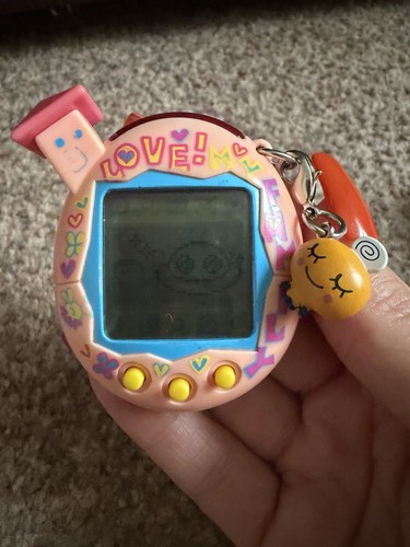 Tamagotchi connection - connection, v5
