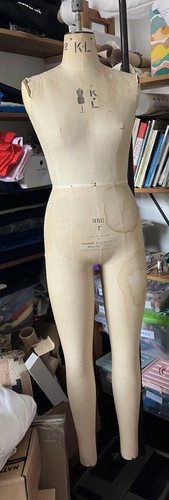 Kennett lindsell dress stand - lindsell,