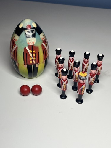 Vintage hand painted wooden - vintage, hand-painted