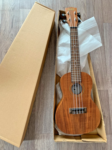 Ukulele duke - ukulele,,