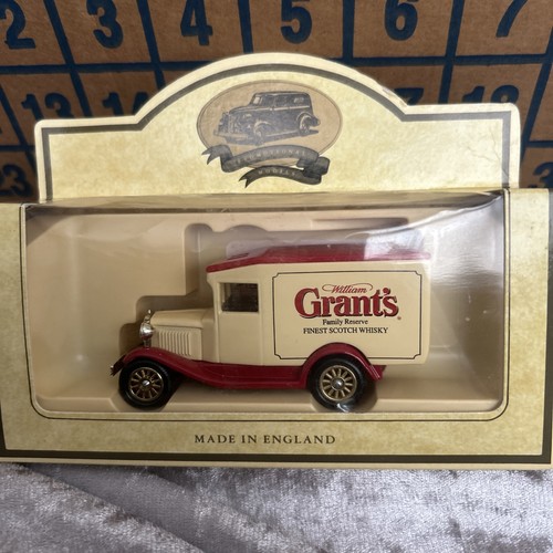 Lledo model ford van - ford,