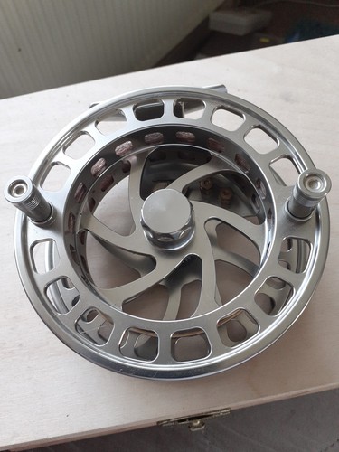 Maximum catch light weight - light,