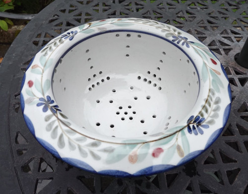 Highland stoneware hand - stoneware,