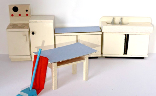 Vintage dollshouse dol - vintage, toi