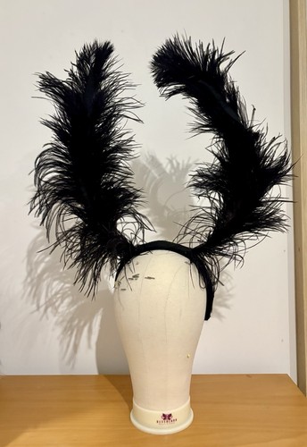 Black ostrich feather showgirl - black,