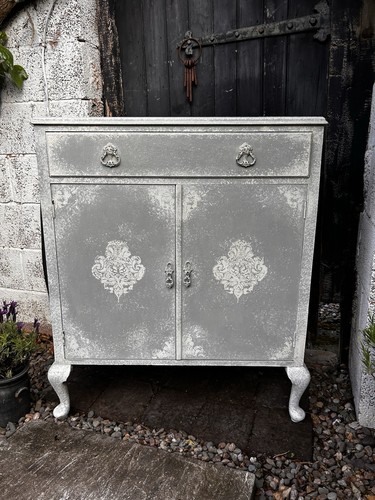 Vintage tallboy linen - vintage,