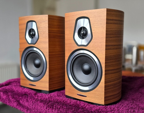 Hardly used sonus - hardly,