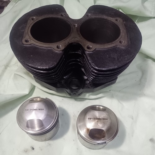 Triumph t120 tr6 cylinder - =,