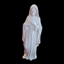 Virgin Mary Madonna Statue –