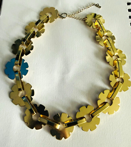 Gold plated flower link collar - flower,
