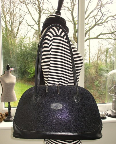 Authentic mulberry black - authentic,