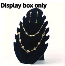 Large Leaf Black Velvet