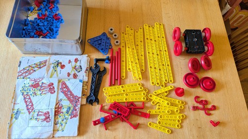 Vintage meccano plastic - meccano,