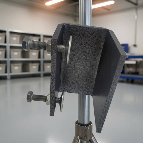 Outboard engine bracket easy - outboard,