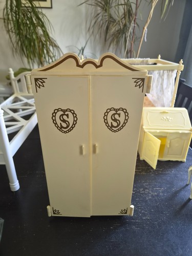 Pedigree sindy doll bedroom - sindy,