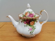 Vintage 1962 Royal Albert Old