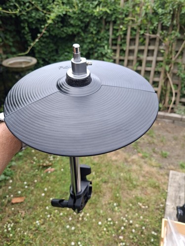 Roland cy5 - roland, cy-5
