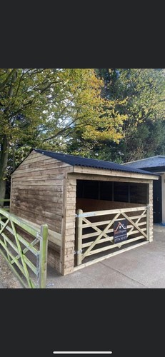 Field shelter - field,