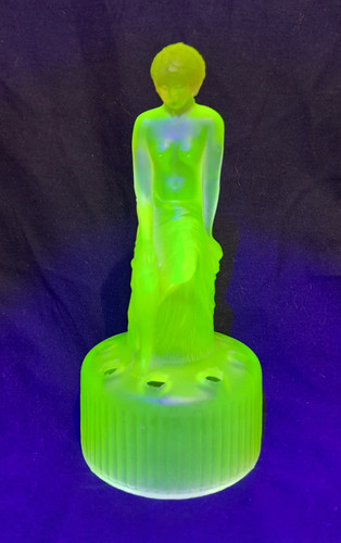 Vintage art deco green - vintage, uranium