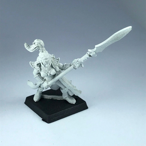 Maiden guard elf high - guard,