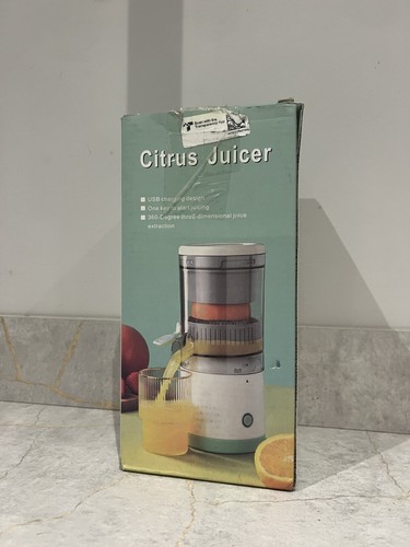 Citrus juicer machine - juicer, with