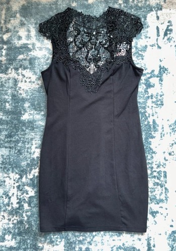 Lipsy london black - london,