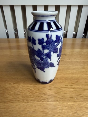 Vintage blue white ceramic - white,