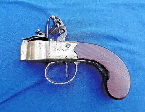 Rare flintlock tinder box - tinder,