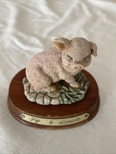 Leonardo Collection Pig Figurine Mounted
