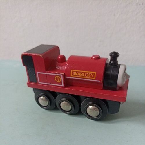 Thomas and friends wooden - thomas,