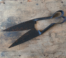 Vintage Sheep Shear Clippers