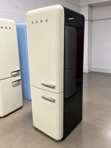 Smeg fab32 50s style left - smeg,