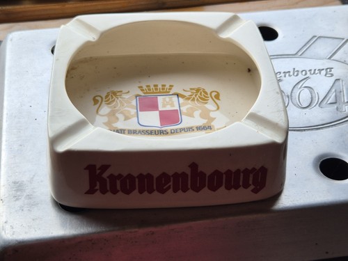 Wade kronenberg ashtray - wade,