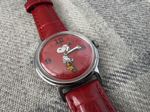 1970s timex snoopy red - 1970s,