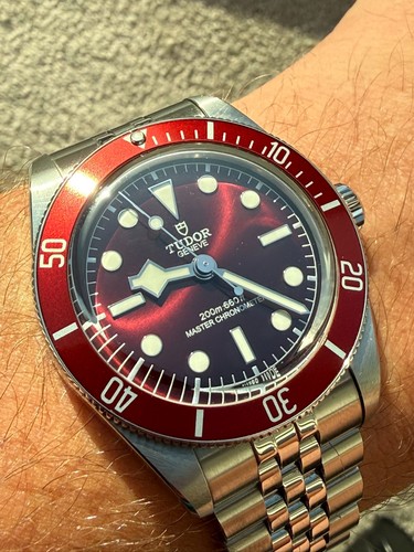 Tudor black bay burgundy - tudor,